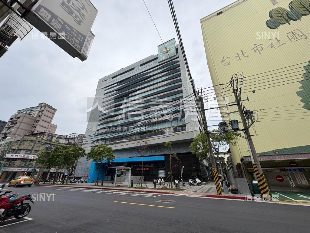 士林透天同堂獨立空間房屋室內格局與周邊環境