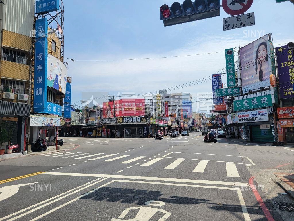 精武東路黃金地段透店房屋室內格局與周邊環境