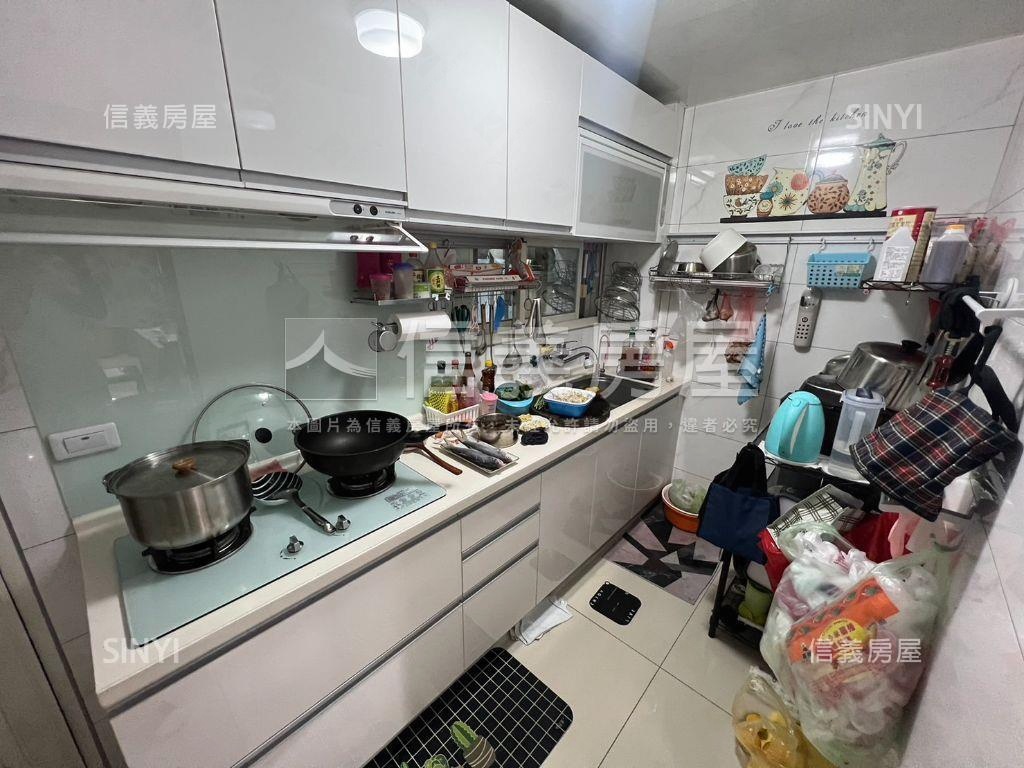 近交流道裝潢孝親別墅房屋室內格局與周邊環境