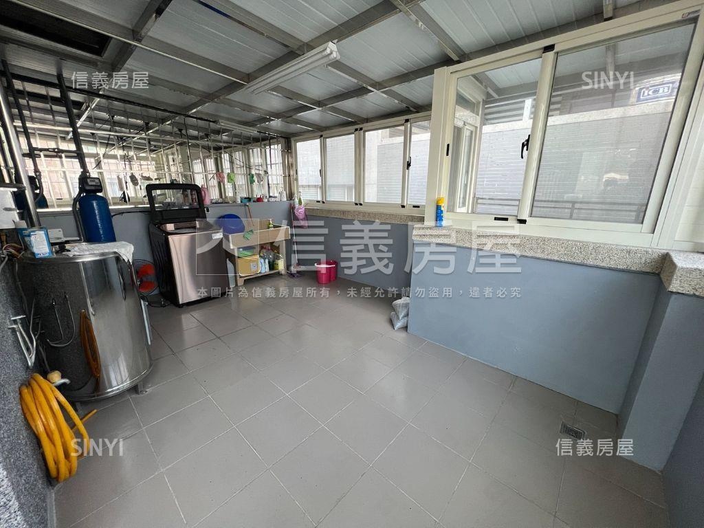 近交流道裝潢孝親別墅房屋室內格局與周邊環境