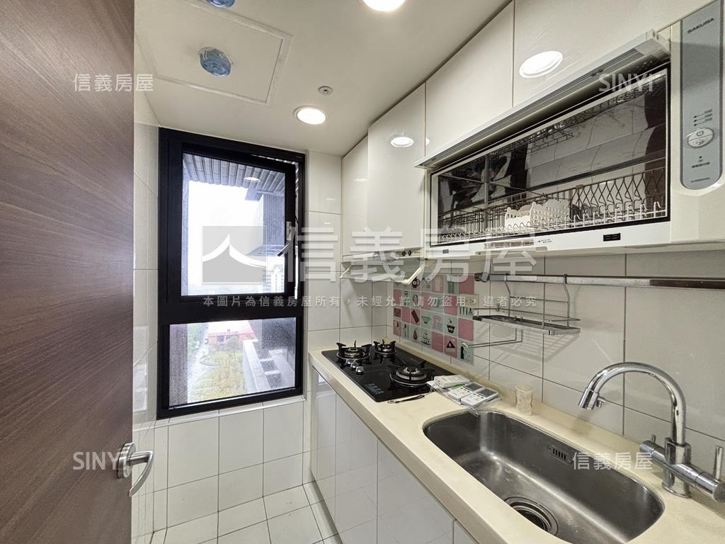 海洋都心買代尋房屋室內格局與周邊環境