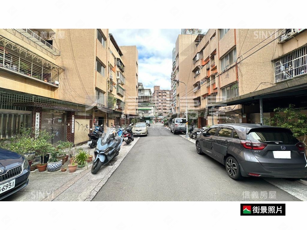 河畔生活朝南方正三房房屋室內格局與周邊環境