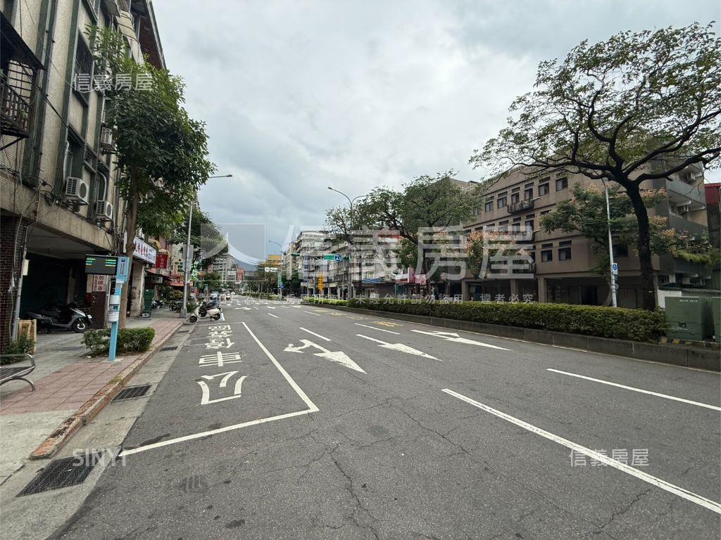 低總價大馬路公寓２樓房屋室內格局與周邊環境