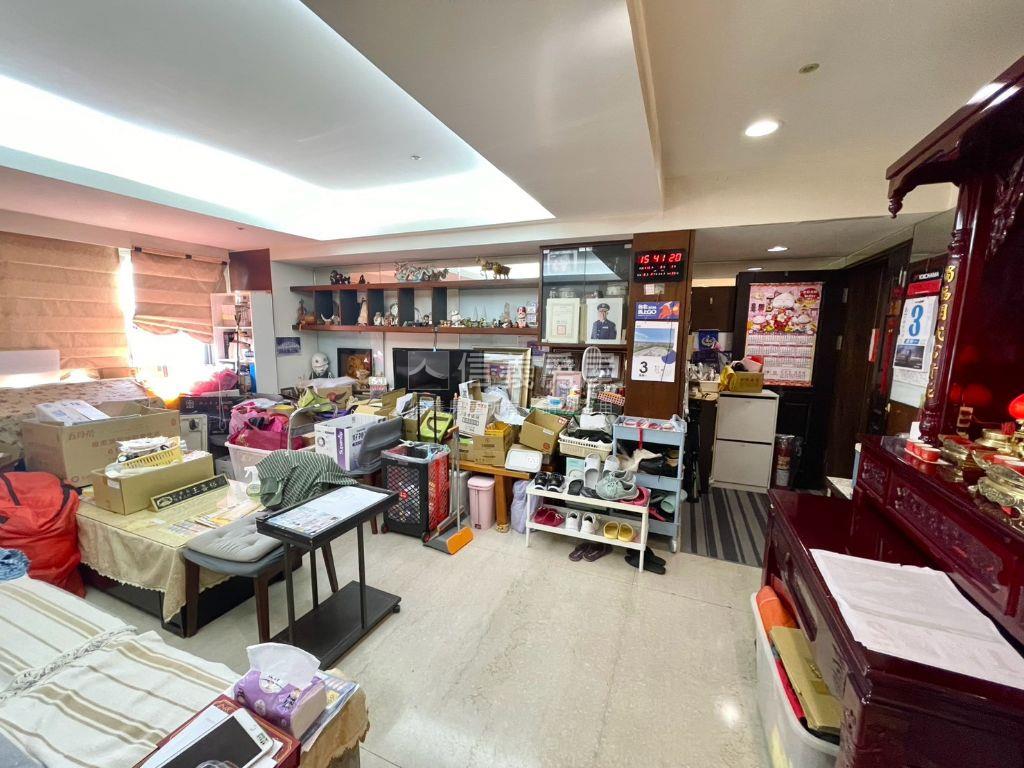 大來賞‧大器四房車位房屋室內格局與周邊環境