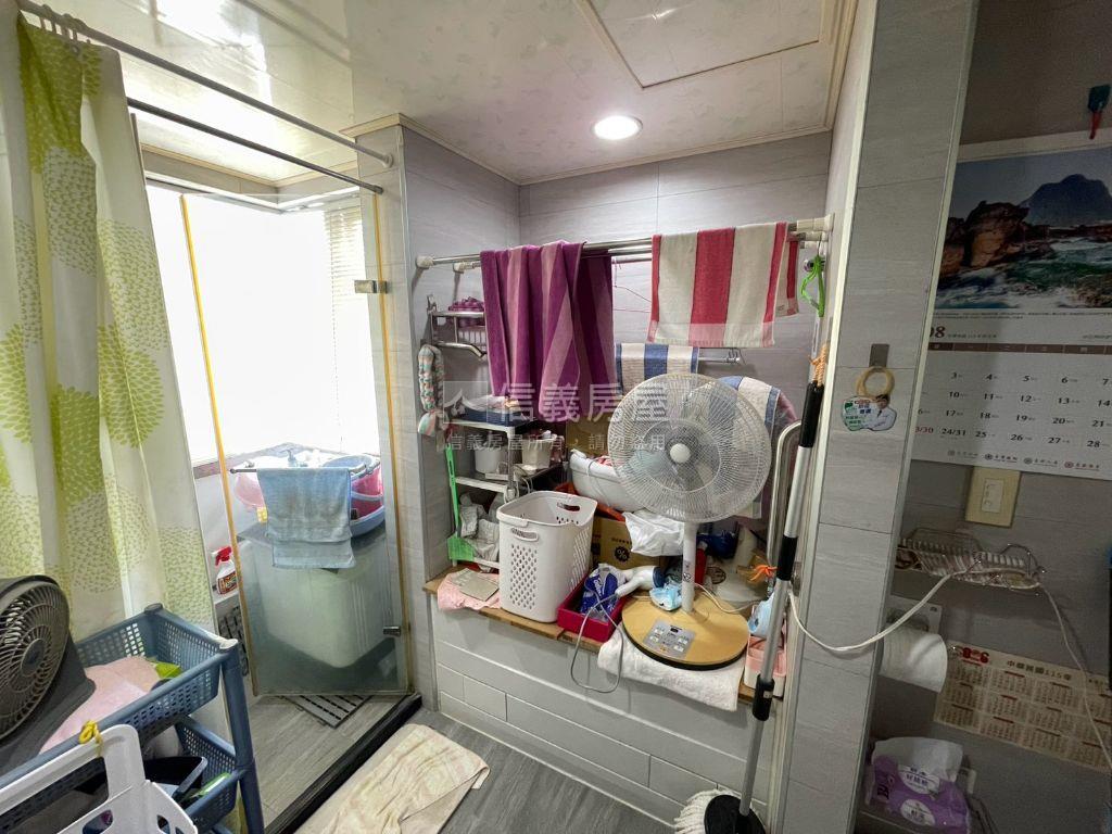 大來賞‧大器四房車位房屋室內格局與周邊環境