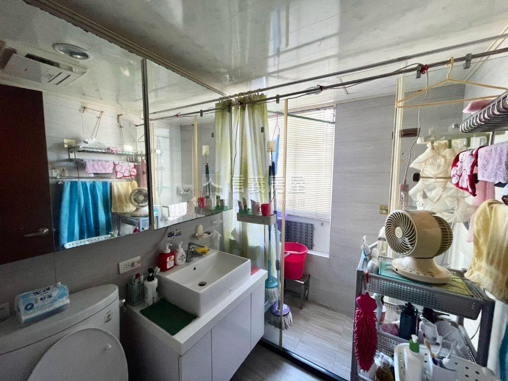 大來賞‧大器四房車位房屋室內格局與周邊環境
