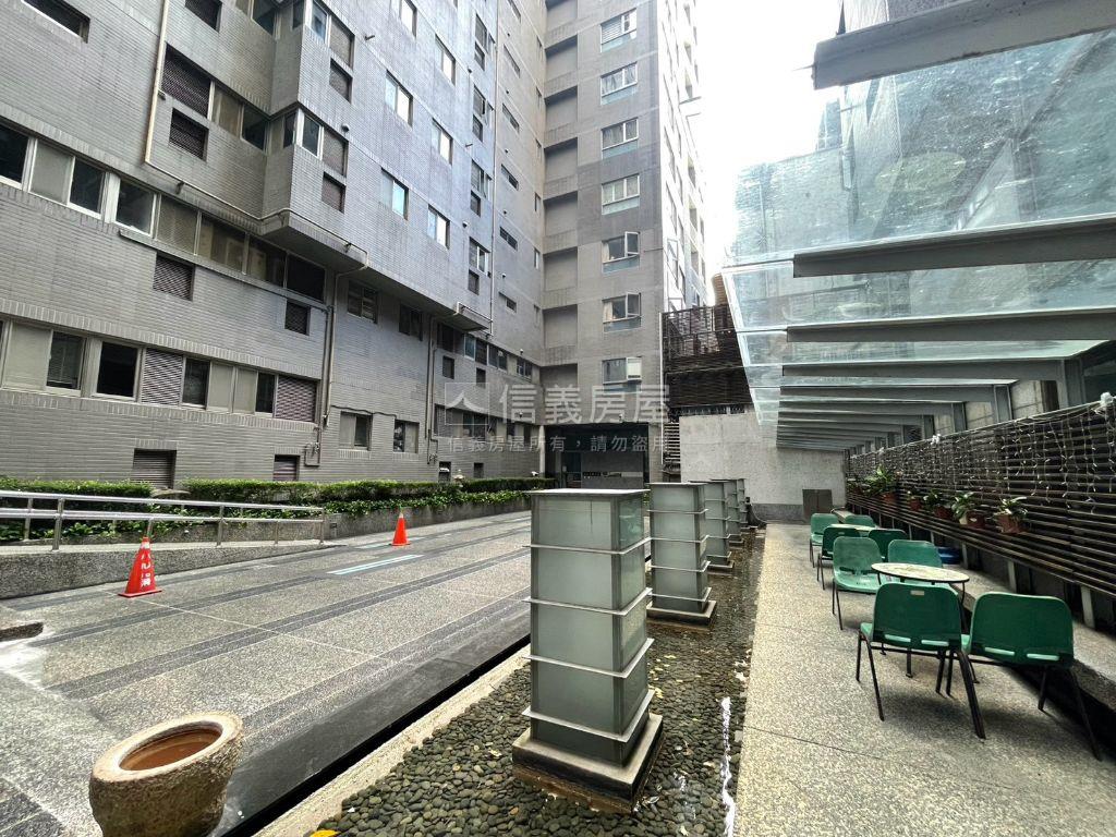 大來賞‧大器四房車位房屋室內格局與周邊環境