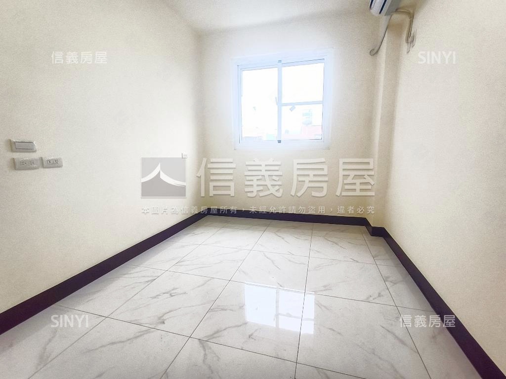 近福誠高中３房美宅房屋室內格局與周邊環境