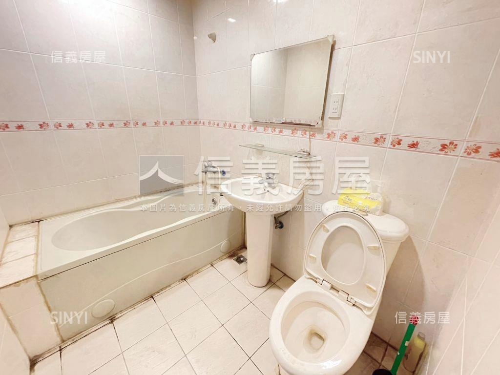 英專路・三樓溫馨兩房房屋室內格局與周邊環境