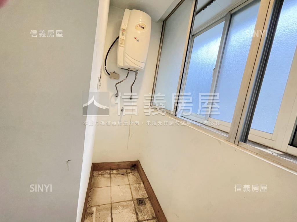 英專路・三樓溫馨兩房房屋室內格局與周邊環境