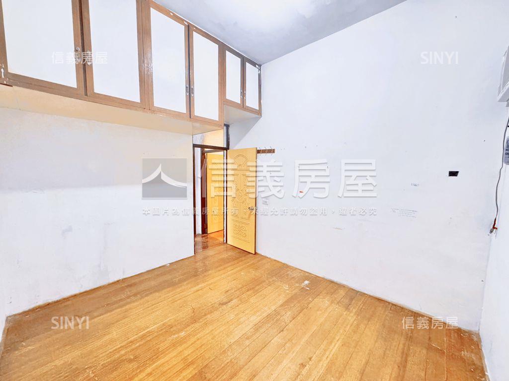長輩福音膝蓋救星一樓美寓房屋室內格局與周邊環境
