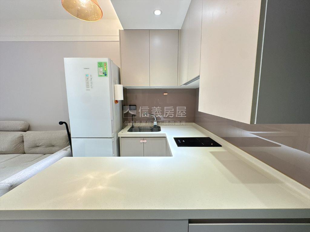 近捷運高樓精品小宅房屋室內格局與周邊環境