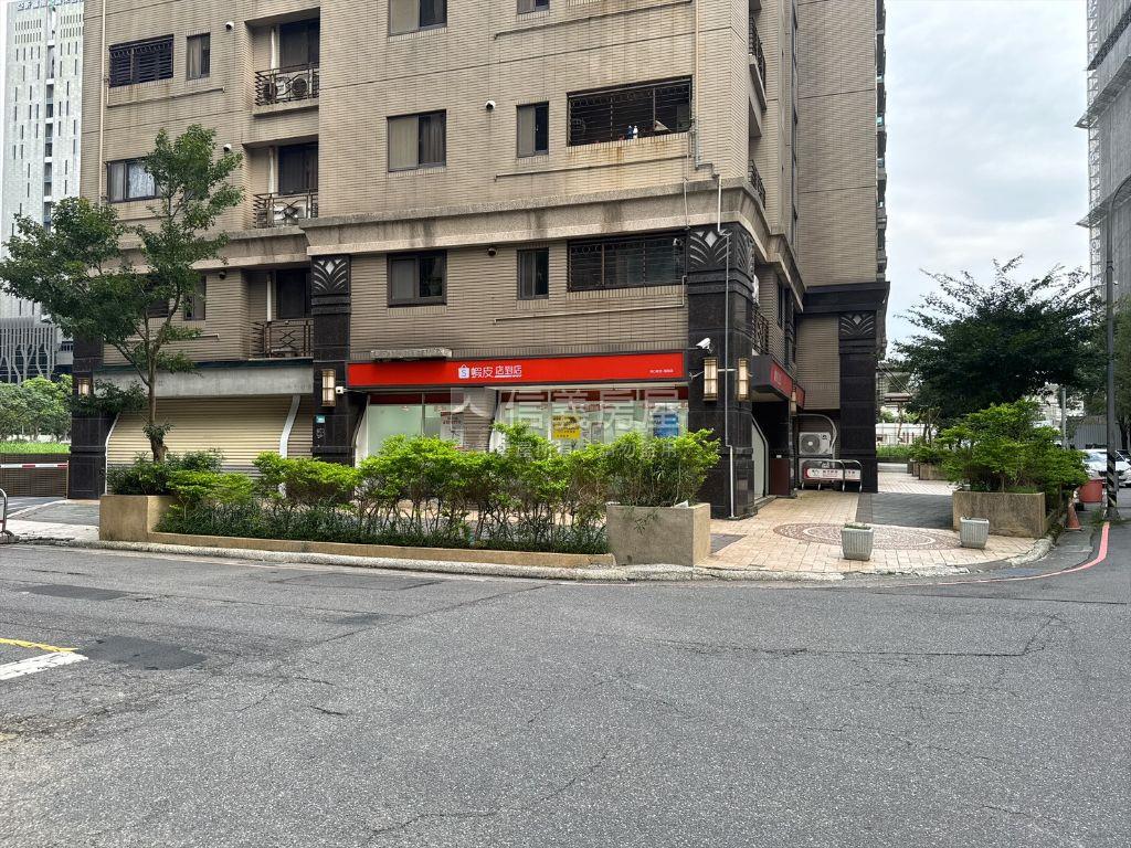 近捷運高樓精品小宅房屋室內格局與周邊環境