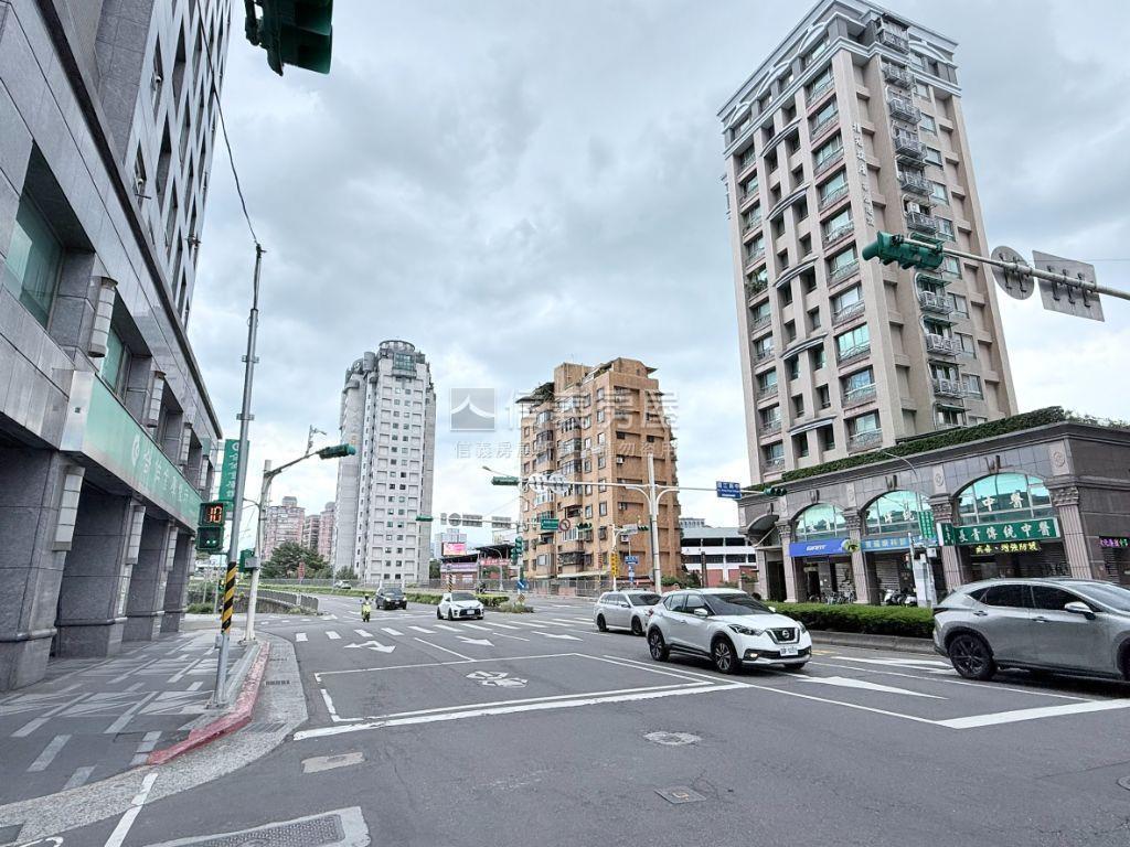 景美預售（丰景）Ａ店面王房屋室內格局與周邊環境