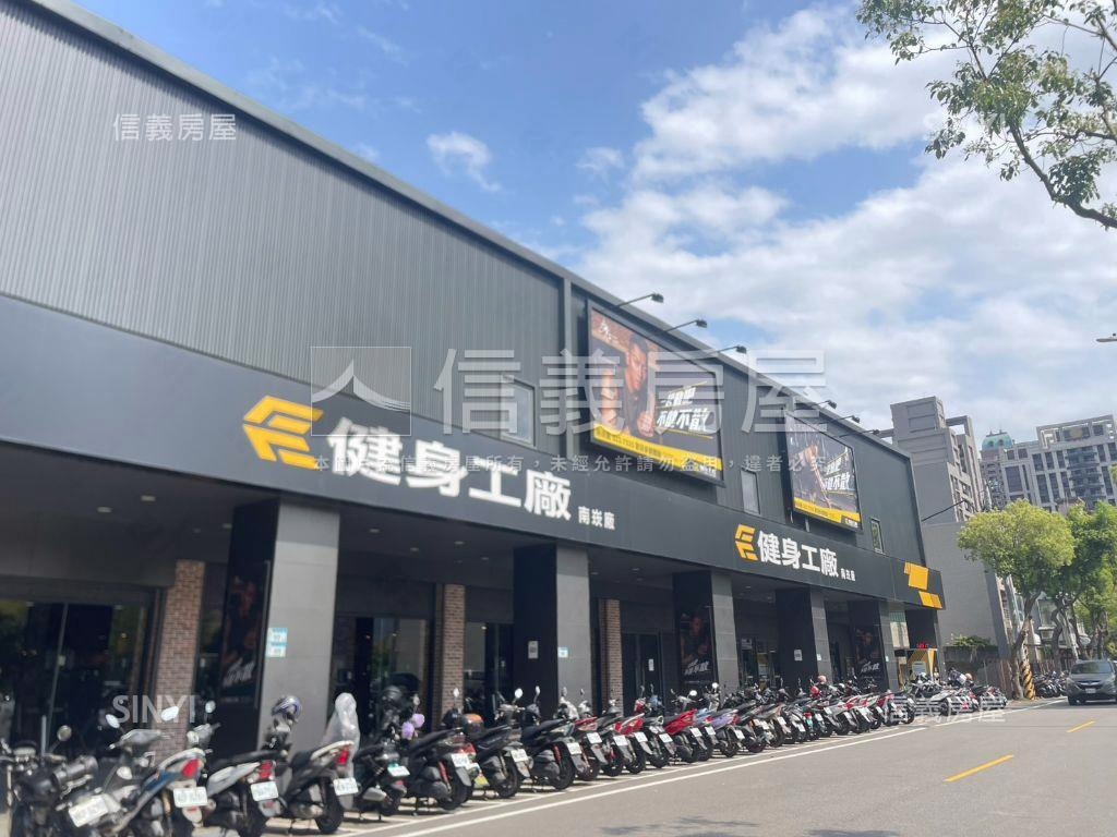 臻美近國小４房車位房屋室內格局與周邊環境