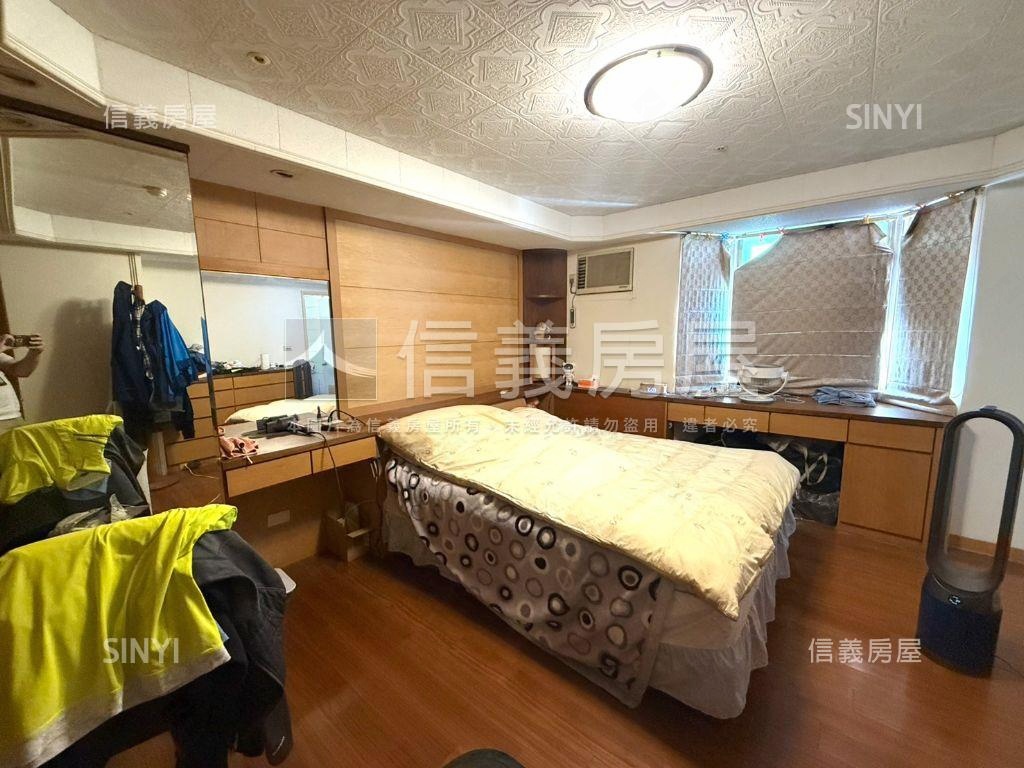 ⭐土城捷運景觀三房車位⭐房屋室內格局與周邊環境