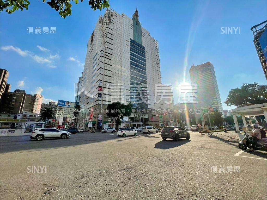 奇摩市採光質感美宅房屋室內格局與周邊環境