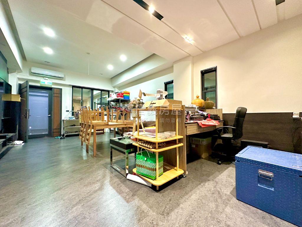 稀缺！！新市自地自建透天房屋室內格局與周邊環境