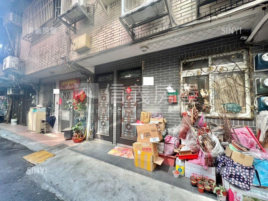 【精美裝潢】透天厝房屋室內格局與周邊環境