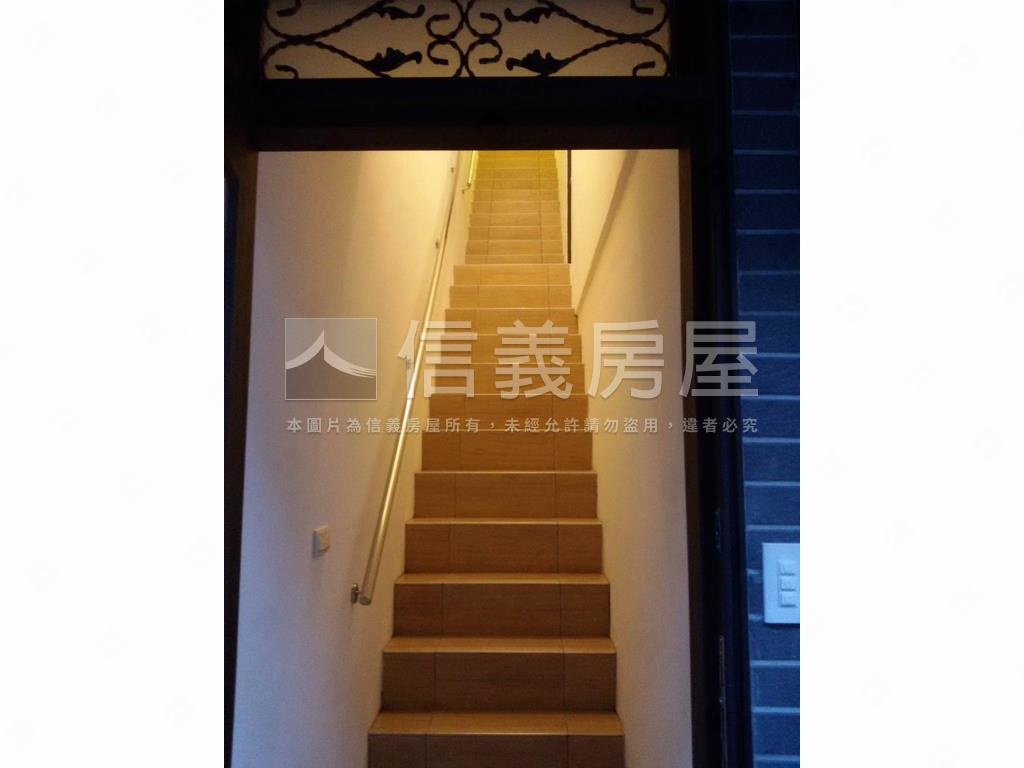 【精美裝潢】透天厝房屋室內格局與周邊環境
