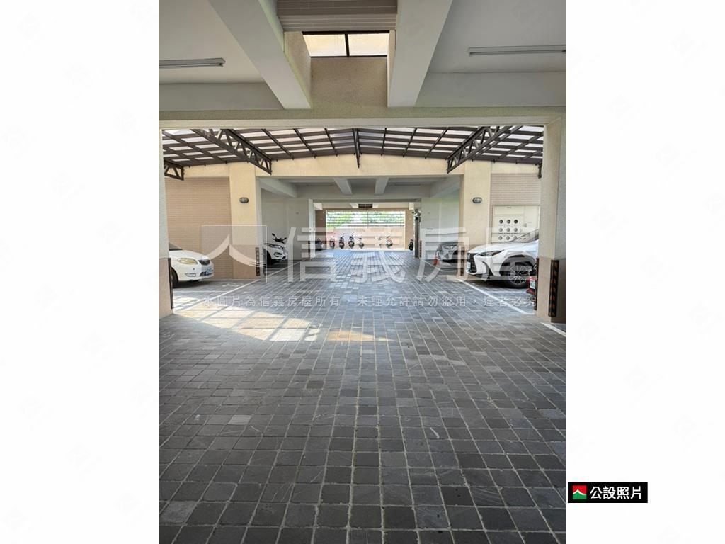 新市重劃區雙套房平車房屋室內格局與周邊環境