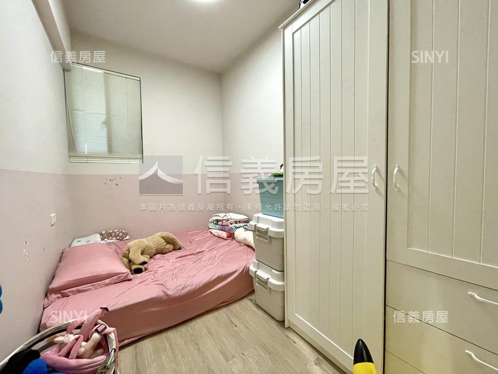 令荷園溫馨美三房車位房屋室內格局與周邊環境