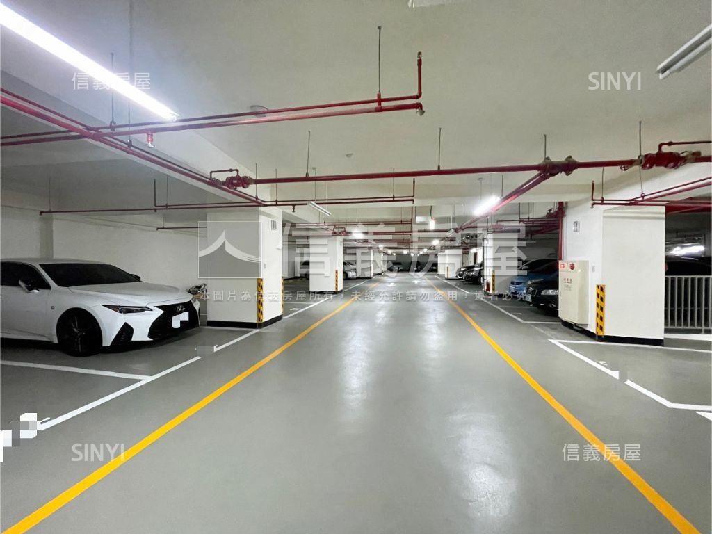 令荷園溫馨美三房車位房屋室內格局與周邊環境