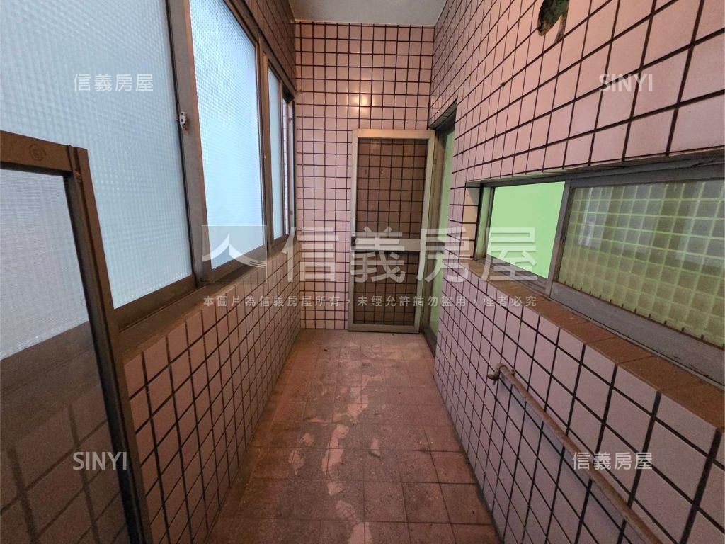 近建工商圈正路樓店房屋室內格局與周邊環境