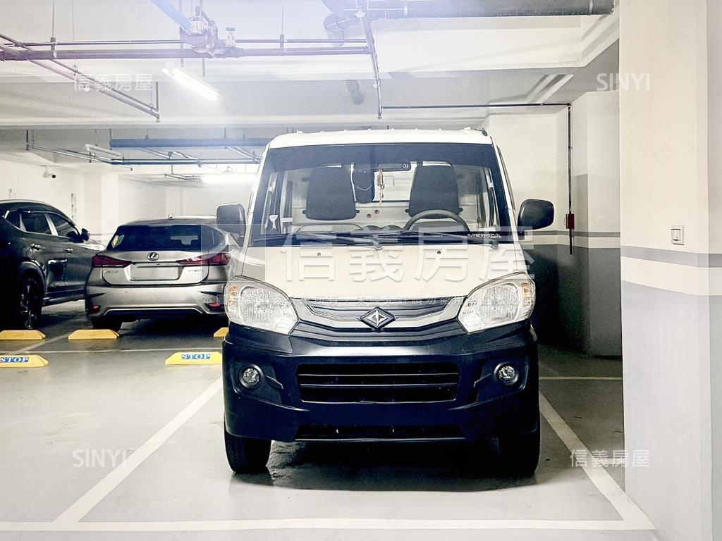 專任Ｈｉ！台北兩房＋車位房屋室內格局與周邊環境