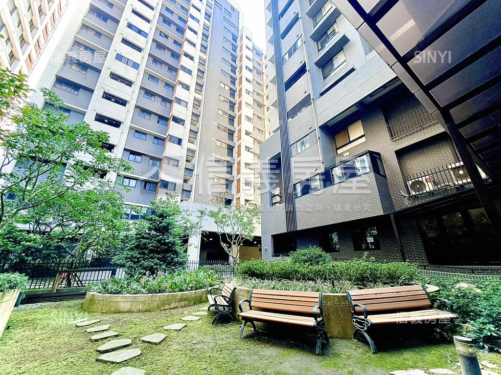 專任Ｈｉ！台北兩房＋車位房屋室內格局與周邊環境