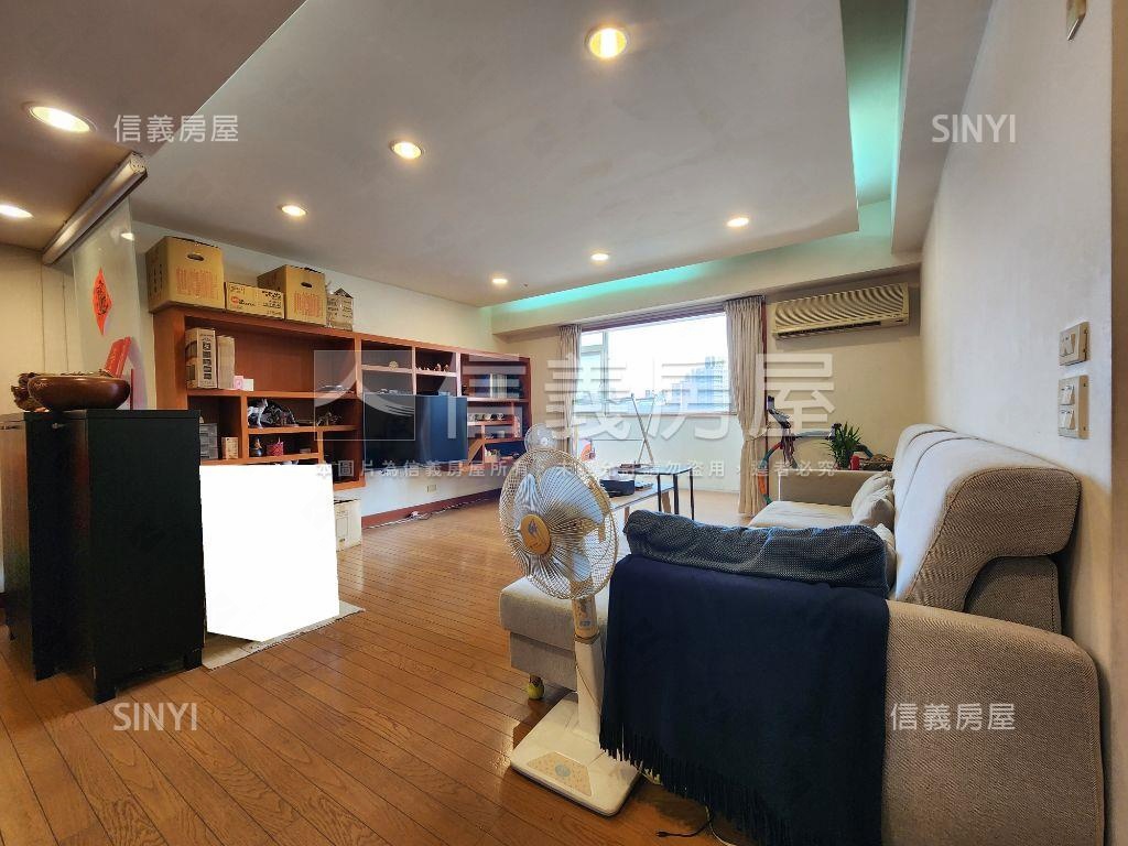 君國金庫後棟四房景觀戶房屋室內格局與周邊環境