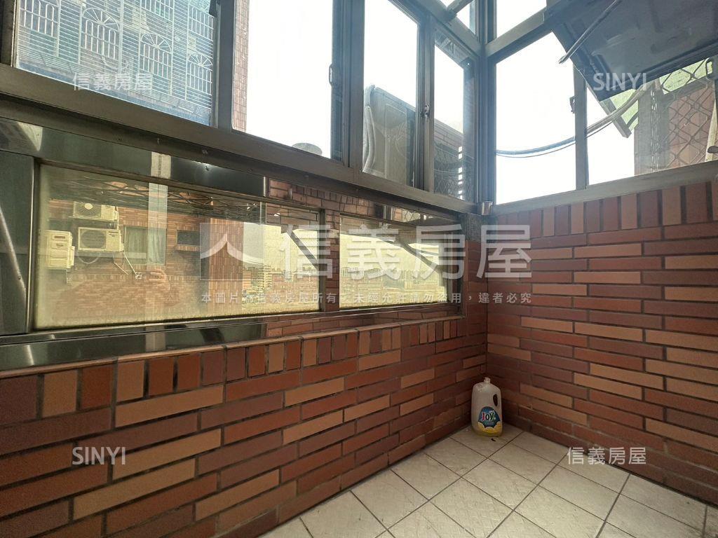 專任文林清境小資美宅房屋室內格局與周邊環境