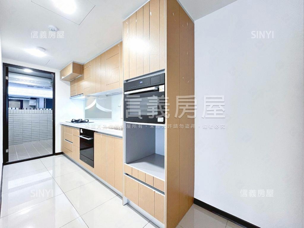 長虹天韻邊間三房美屋房屋室內格局與周邊環境