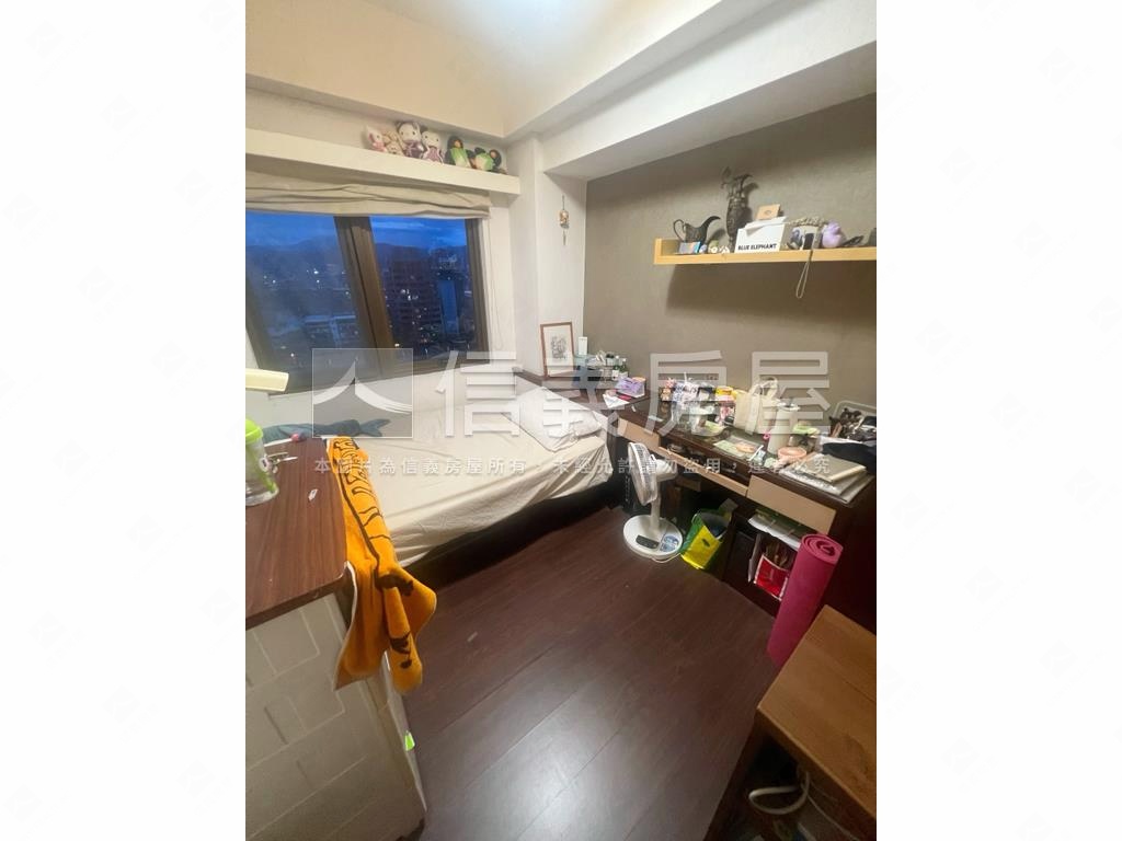 信義臻品高樓河景採光屋房屋室內格局與周邊環境