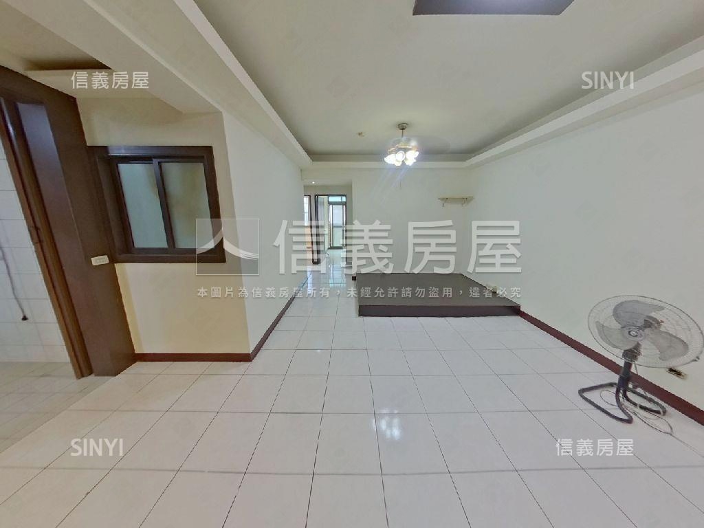 鴻圖大展首購三房房屋室內格局與周邊環境