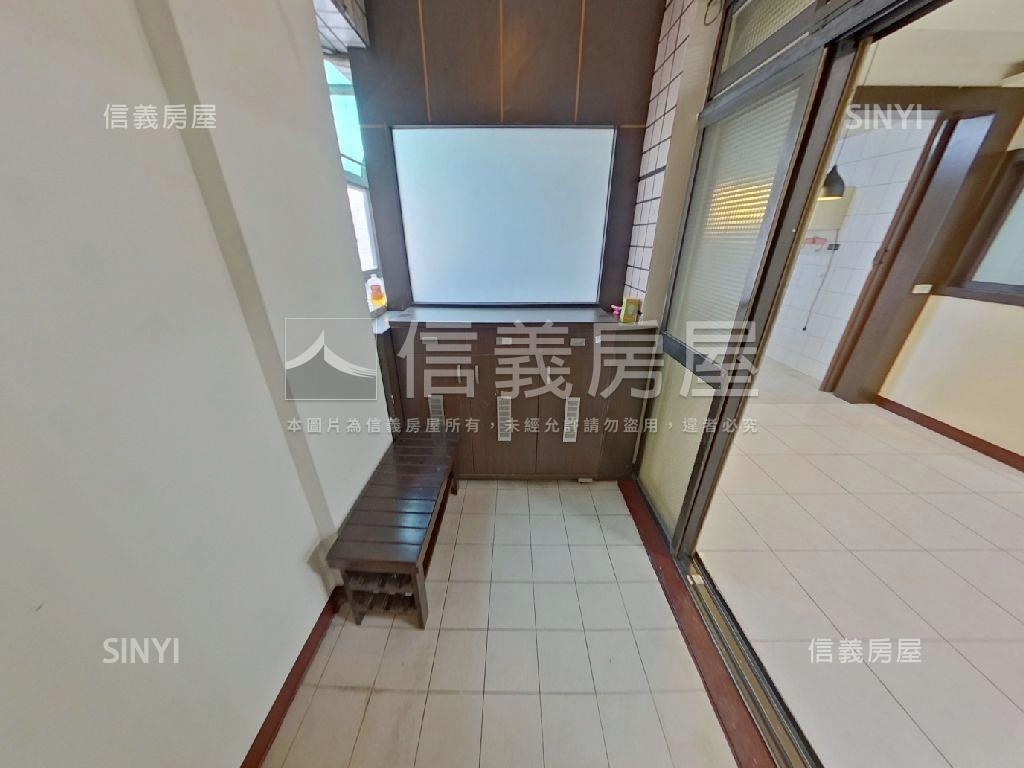 鴻圖大展首購三房房屋室內格局與周邊環境