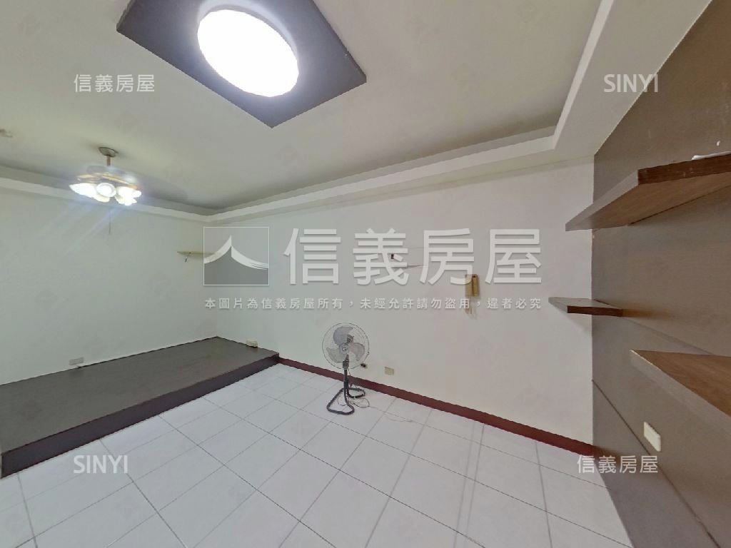 鴻圖大展首購三房房屋室內格局與周邊環境