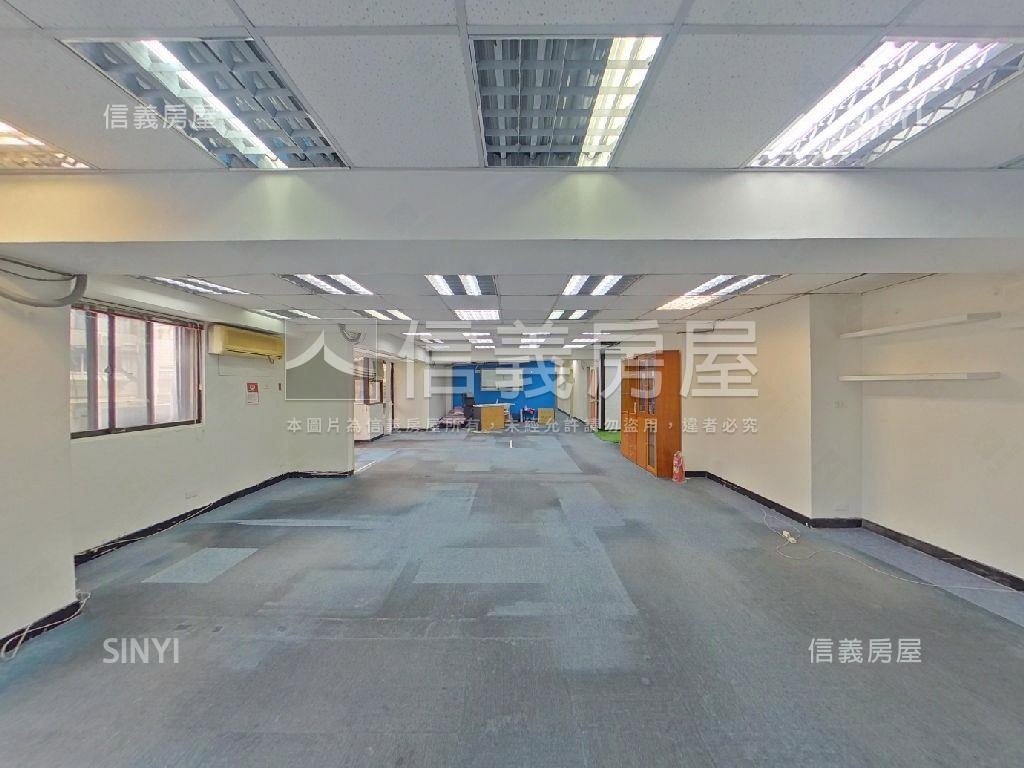 國家大樓。樹景。看１０１房屋室內格局與周邊環境