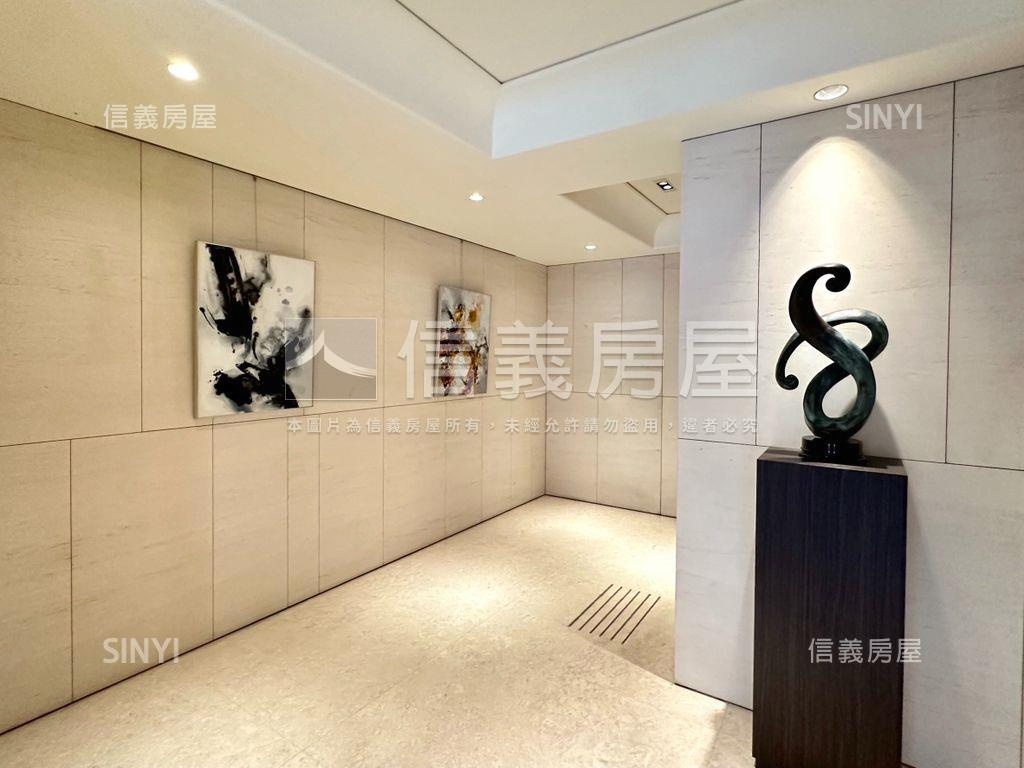雙捷、邊間兩房衛浴開窗房屋室內格局與周邊環境