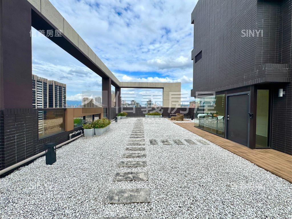 雙捷、邊間兩房衛浴開窗房屋室內格局與周邊環境