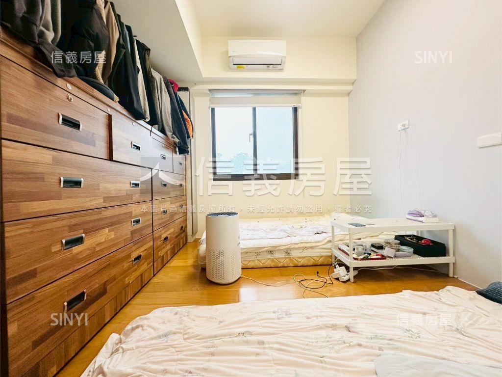 ★凡賽斯美裝潢三房車位房屋室內格局與周邊環境