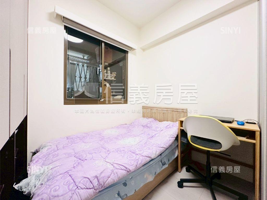 ★凡賽斯美裝潢三房車位房屋室內格局與周邊環境