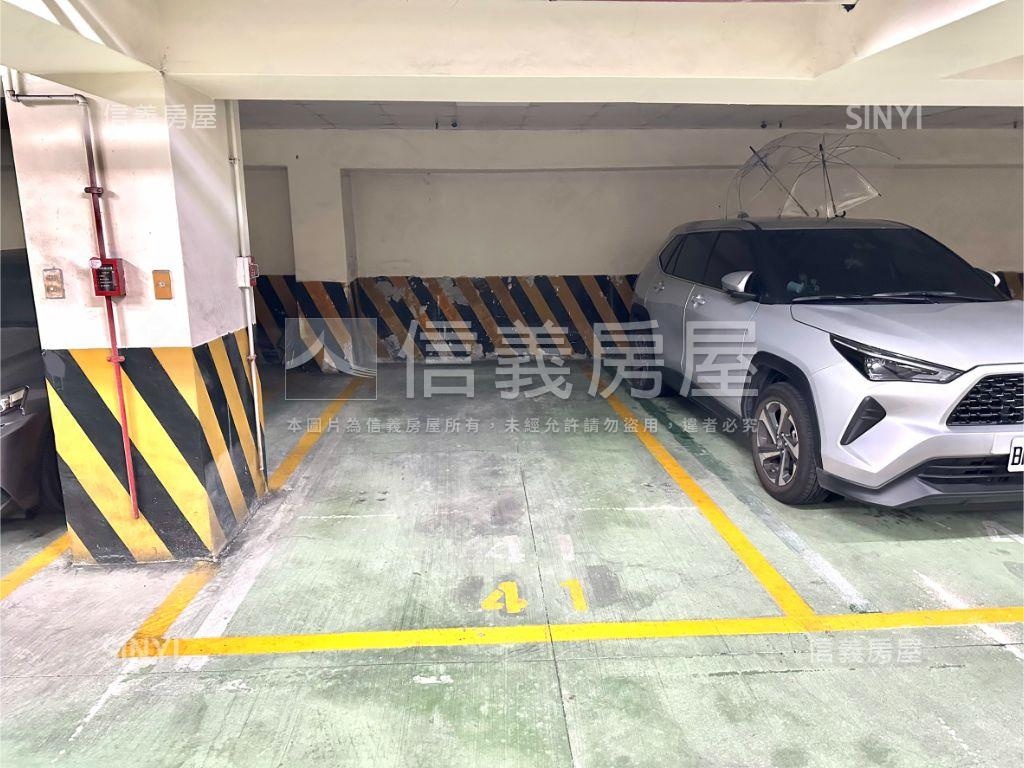 宏普天廈次頂樓稀有釋出房屋室內格局與周邊環境