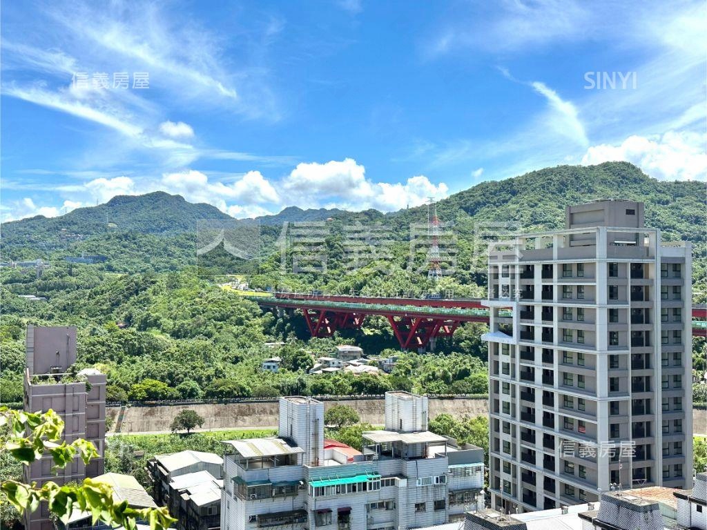 宏普天廈次頂樓稀有釋出房屋室內格局與周邊環境