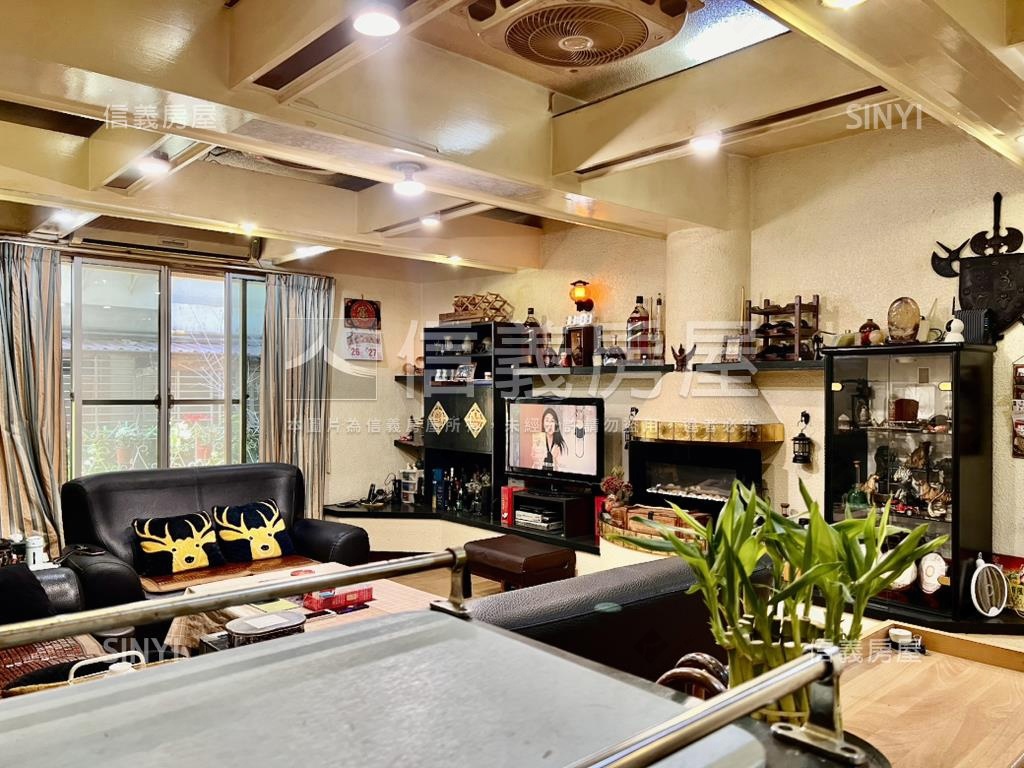 頂溪捷運綠意一樓大空間房屋室內格局與周邊環境