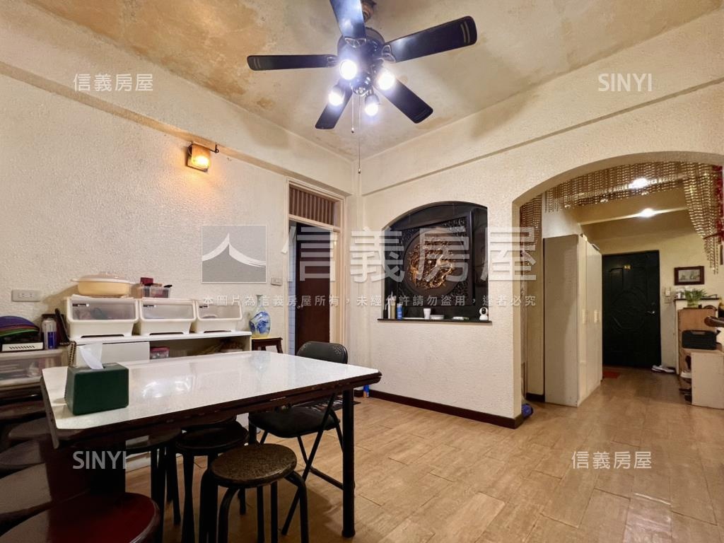 頂溪捷運綠意一樓大空間房屋室內格局與周邊環境