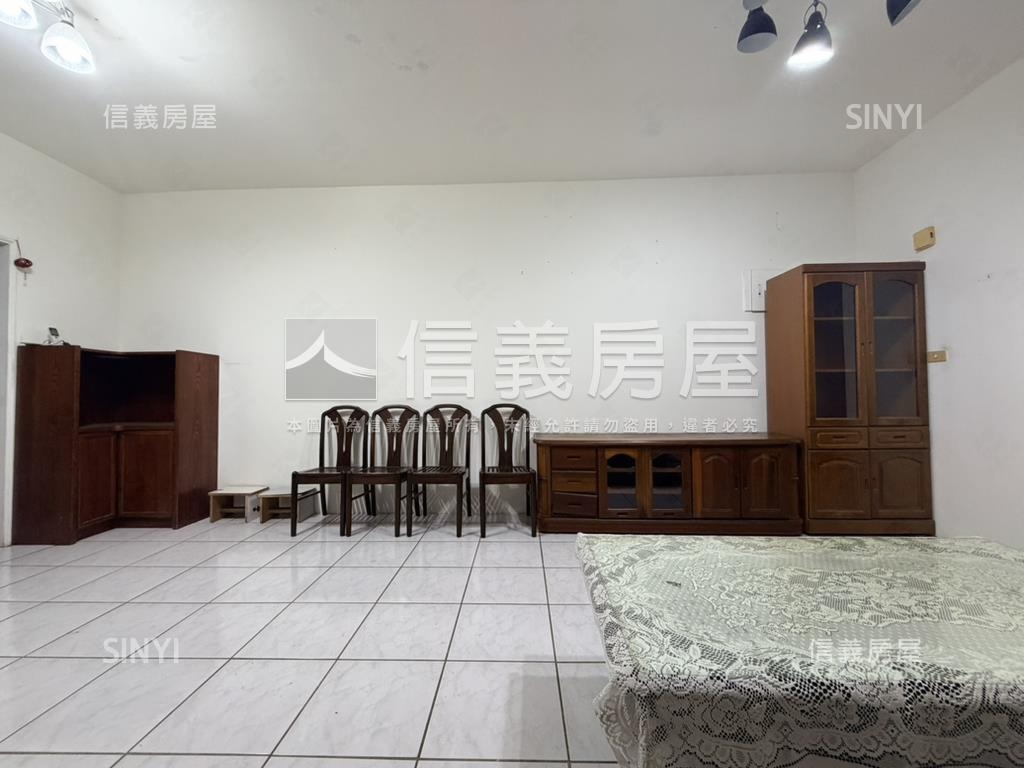 傳家堡３☺採光三房平車房屋室內格局與周邊環境