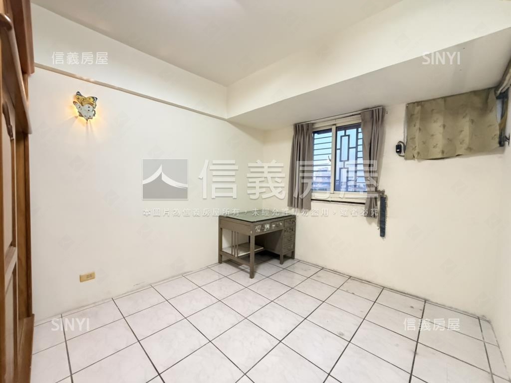 傳家堡３☺採光三房平車房屋室內格局與周邊環境