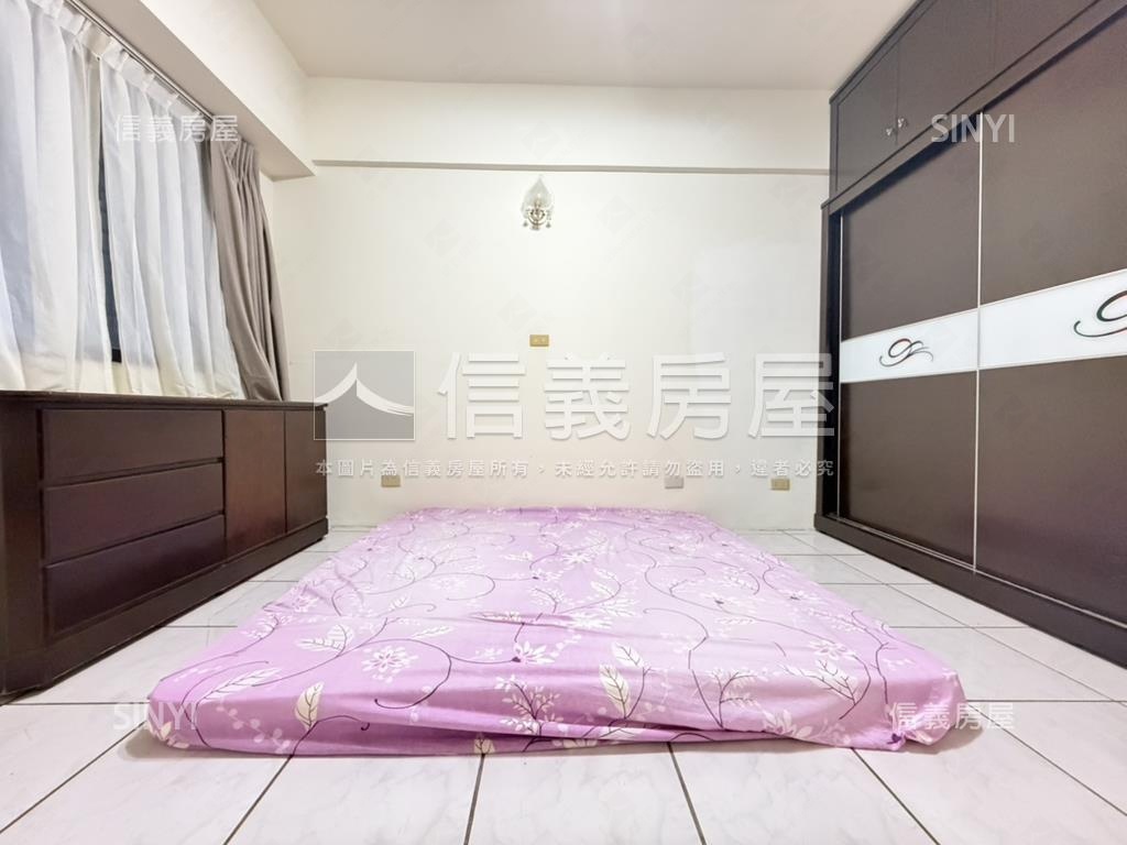 傳家堡３☺採光三房平車房屋室內格局與周邊環境