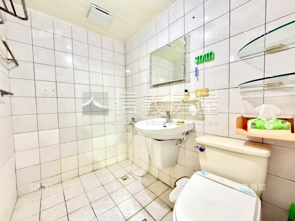 傳家堡３☺採光三房平車房屋室內格局與周邊環境